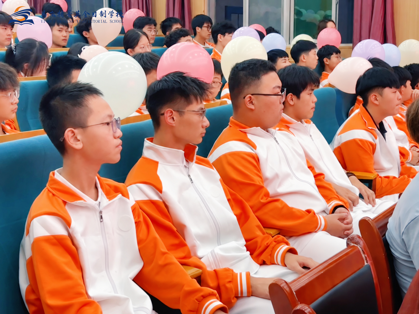 eef92d65d4f3ba8721c2492c474b4559-睁眼修复.png